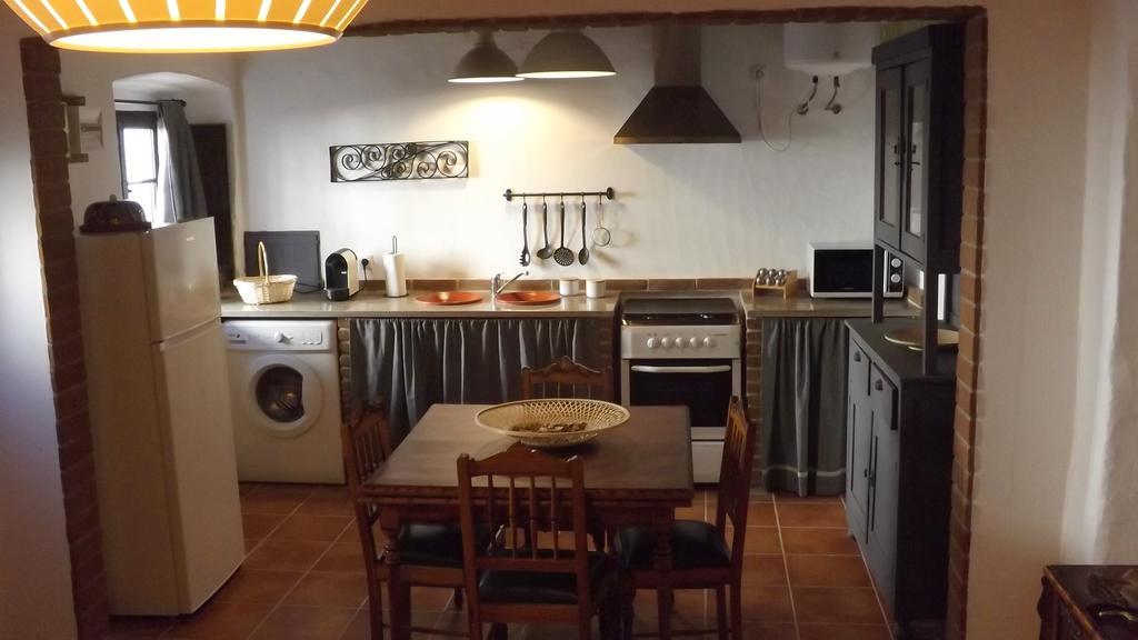 Casa Dos Vizinhos - Casas De Taipa Vila São Pedro do Corval Exterior foto